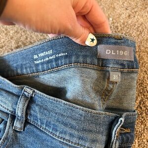 DL1961 High Rise Vintage Blue Jeans